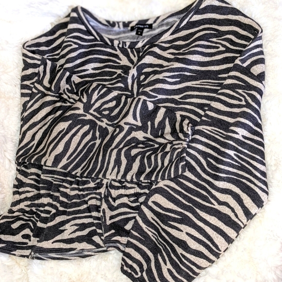 Zebra Print Peplum Cozy Soft Sweater by Express - Picture 2 of 3